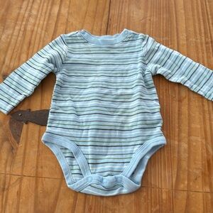 Long sleeve onesie, 3-6 months